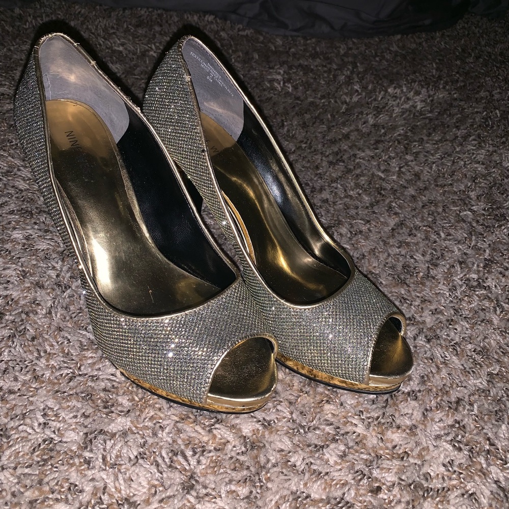 Nine West peep toe glitter pumps